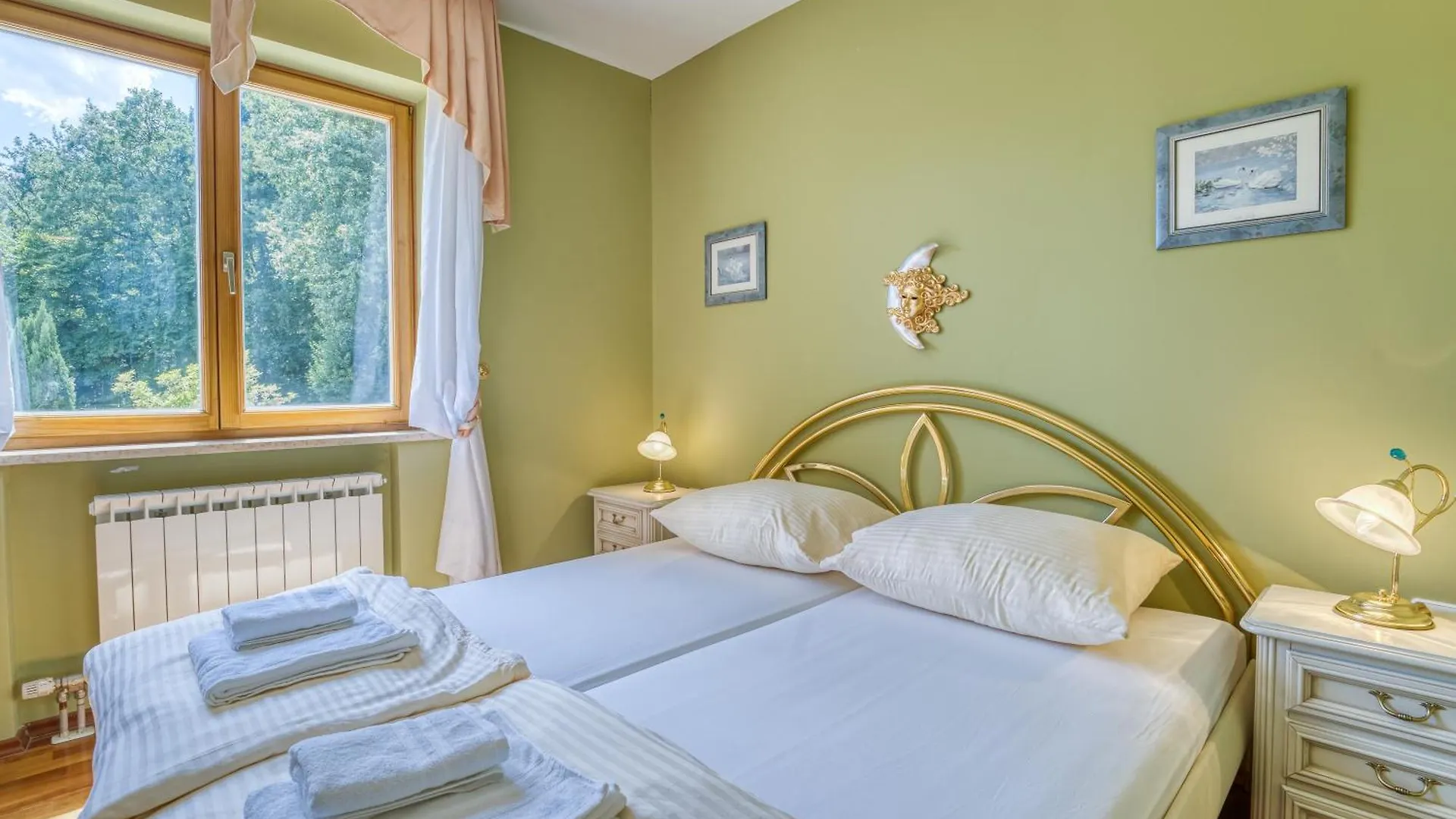 Villa Mona Lisa Lovran - Croatia 0*,  Kroatien