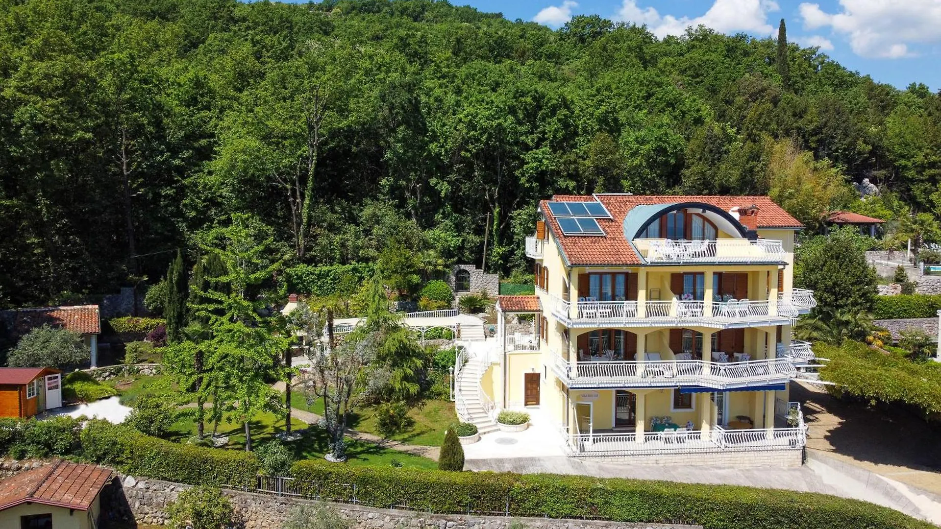 Villa Mona Lisa Lovran - Croatia 0*,  Kroatien