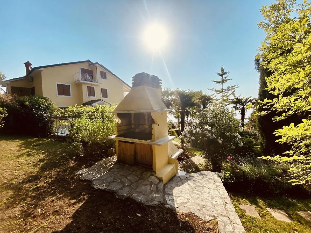 Villa Mona Lisa Lovran - Croatia 아파트
