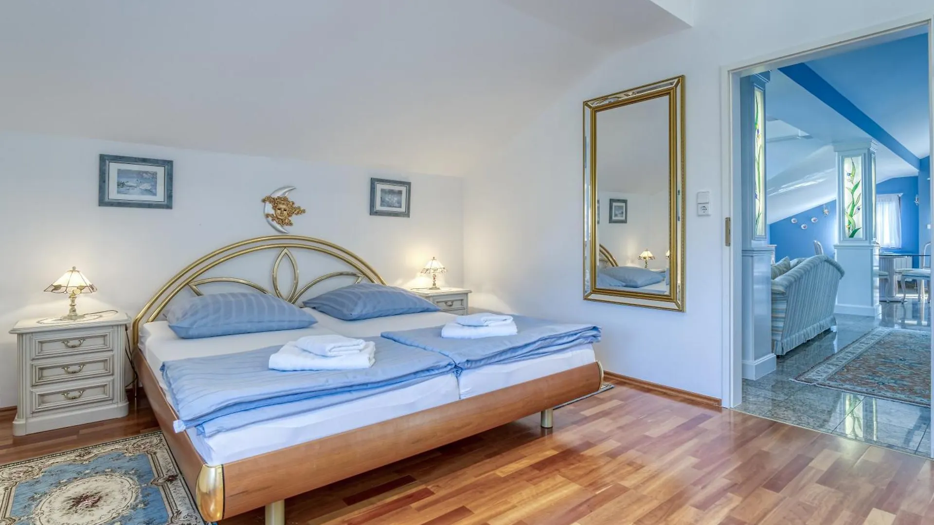 Villa Mona Lisa Lovran - Croatia 0*,